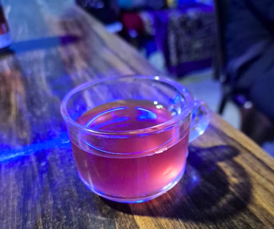 Guras or radodendron wine