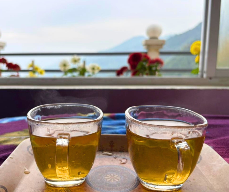 Manechanjan Stay tea time